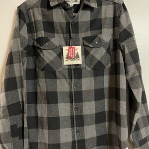 Free Planet NWT Medium plaid shirt men’s